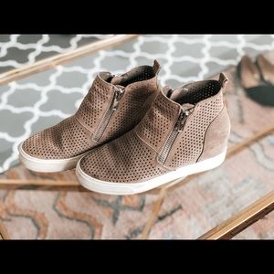 Steve Madden Tan Suede Wedge Sneakers